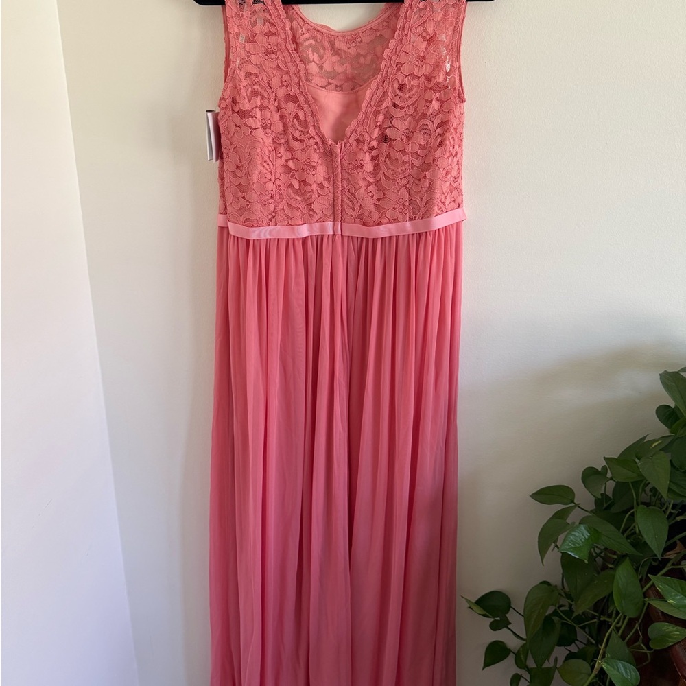 David's Bridal Coral Pink Lace & Chiffon Maxi Dress - Picture 2 of 3